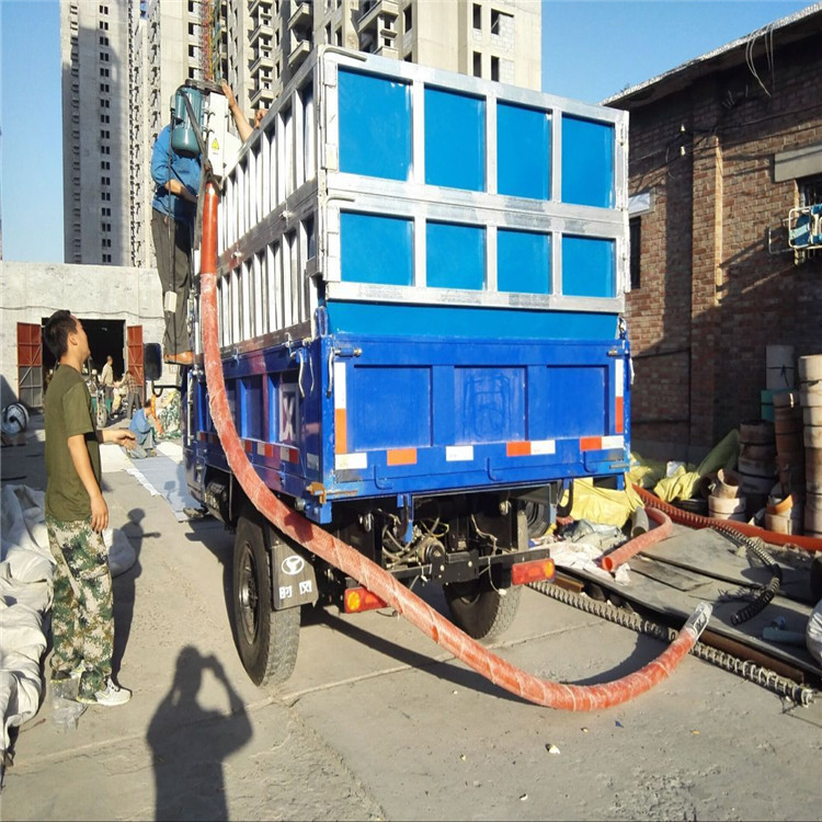 東北收糧小鋼炮，車(chē)載吸糧機(jī)